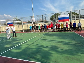 О спортивном празднике в Посольстве России в ЛНДР по случаю «Первомая»